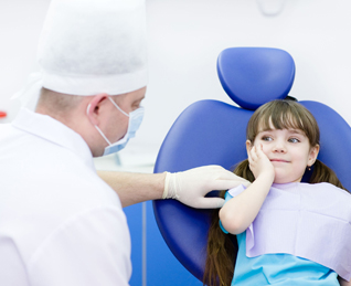 定期検診の実施とお子さんのお口に発生する病気のリスク判定